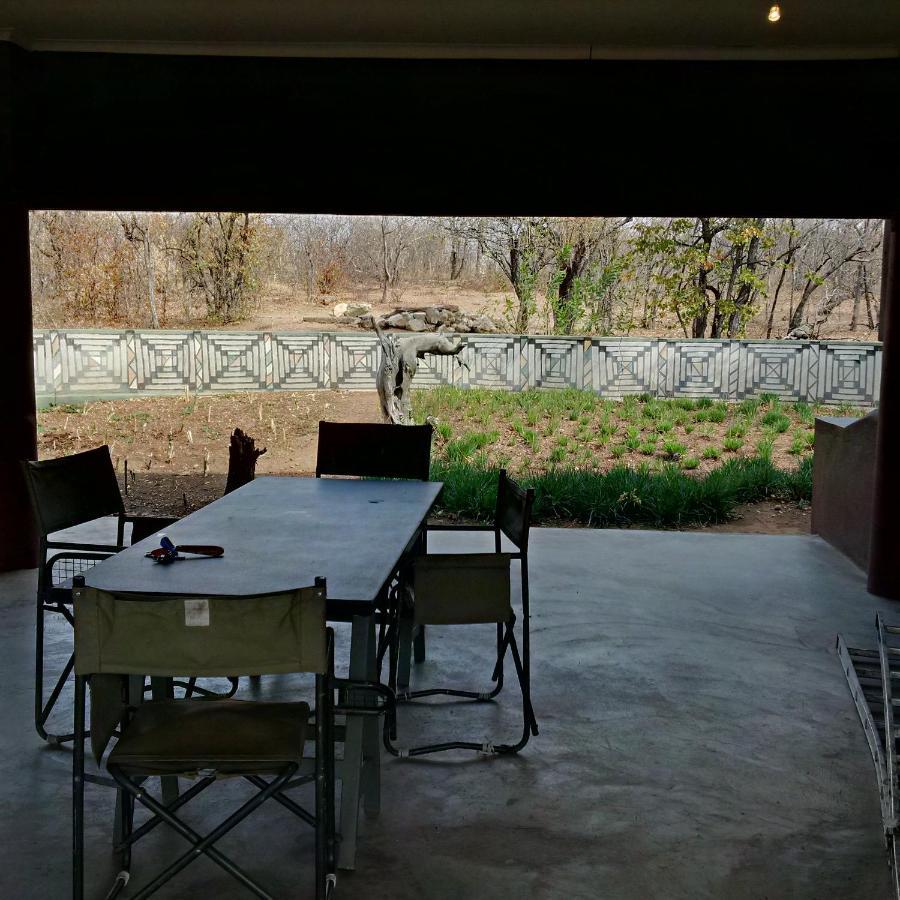 Bush Camp Phalaborwa Villa Buitenkant foto